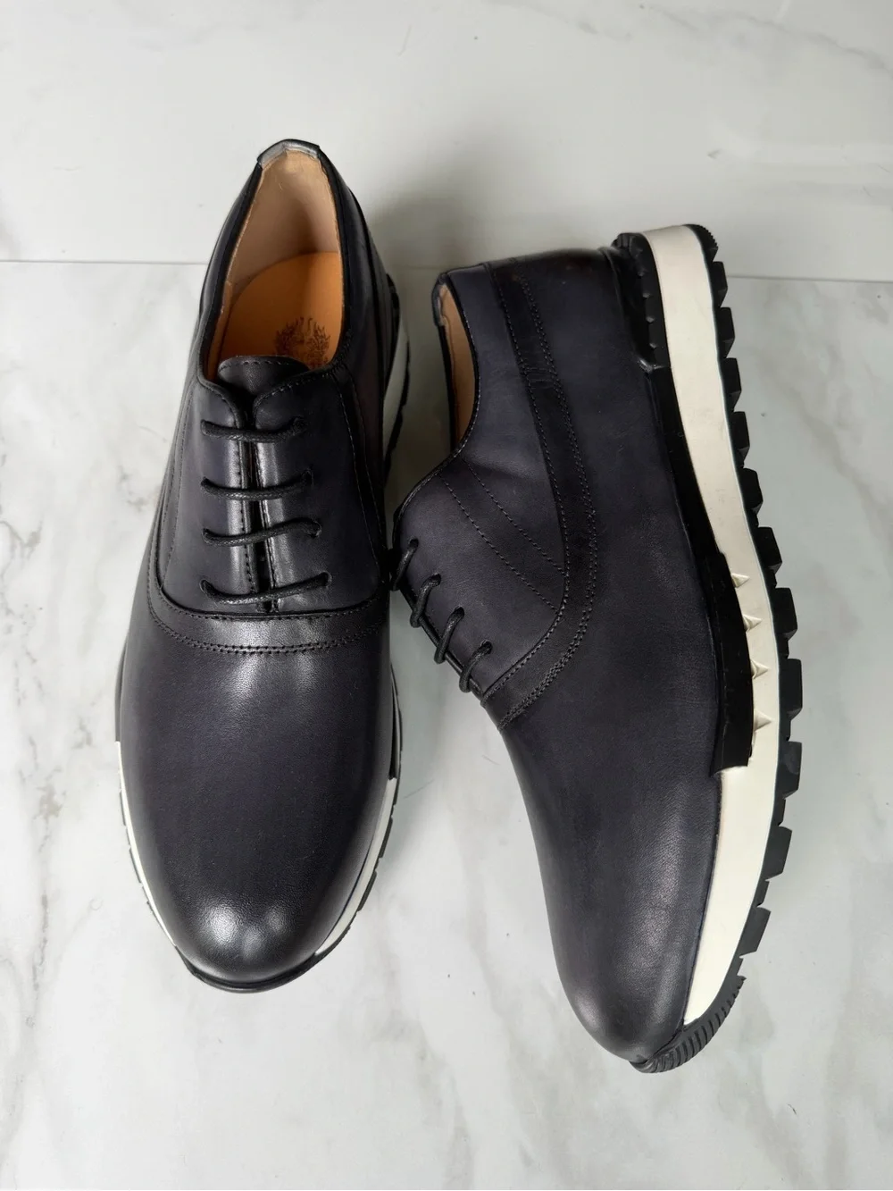 ALEX 5IVE polished black